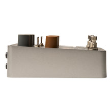 Load image into Gallery viewer, Universal Audio UAFX OX Stomp Dynamic Speaker