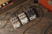 Load image into Gallery viewer, Universal Audio UAFX Starlight Delay Pedal