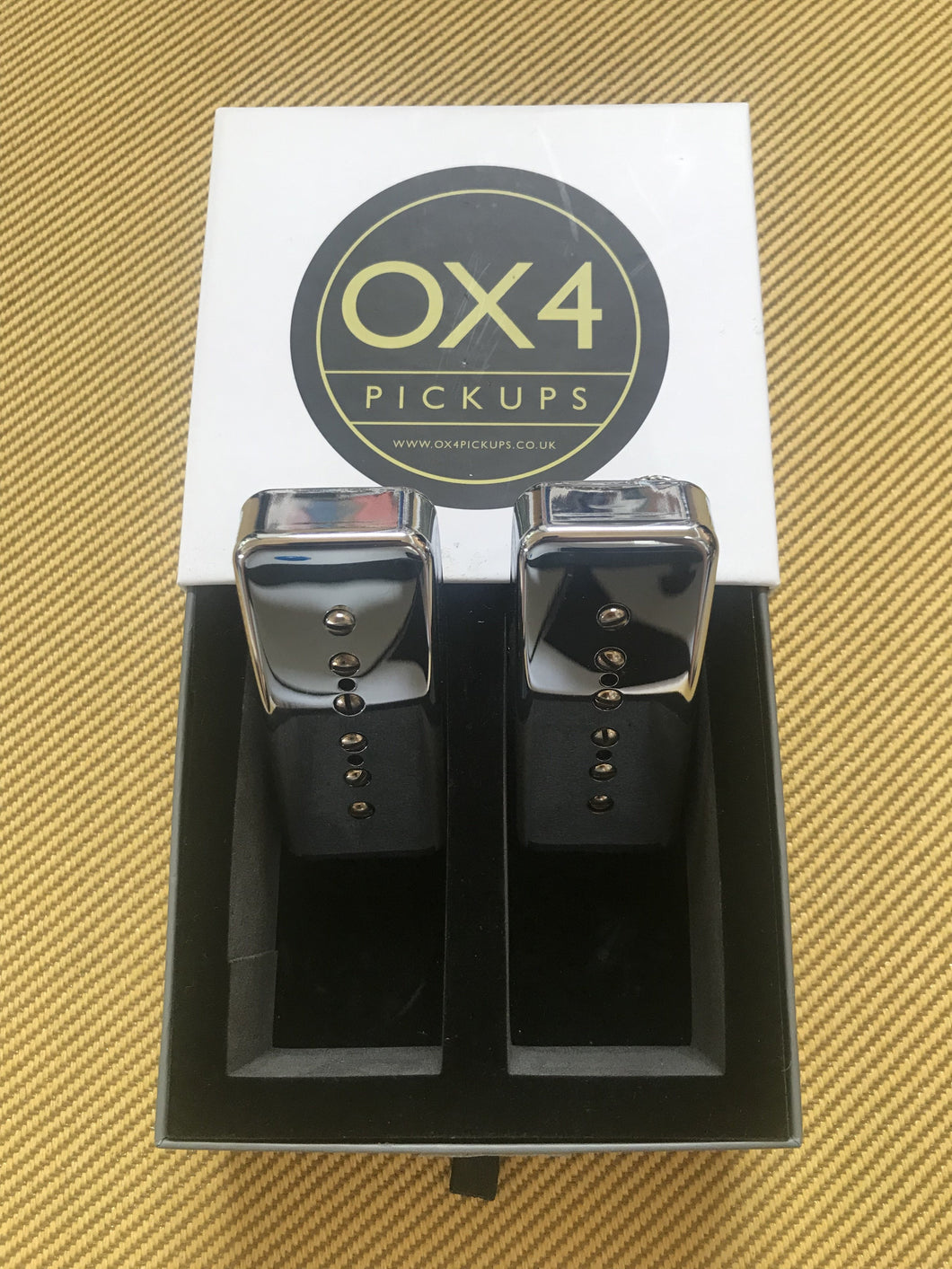OX4 P90 Soapbar set, NOS Metal Covers