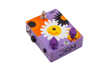 Load image into Gallery viewer, JAM Pedals Retrovibe Mk.3 Pedal

